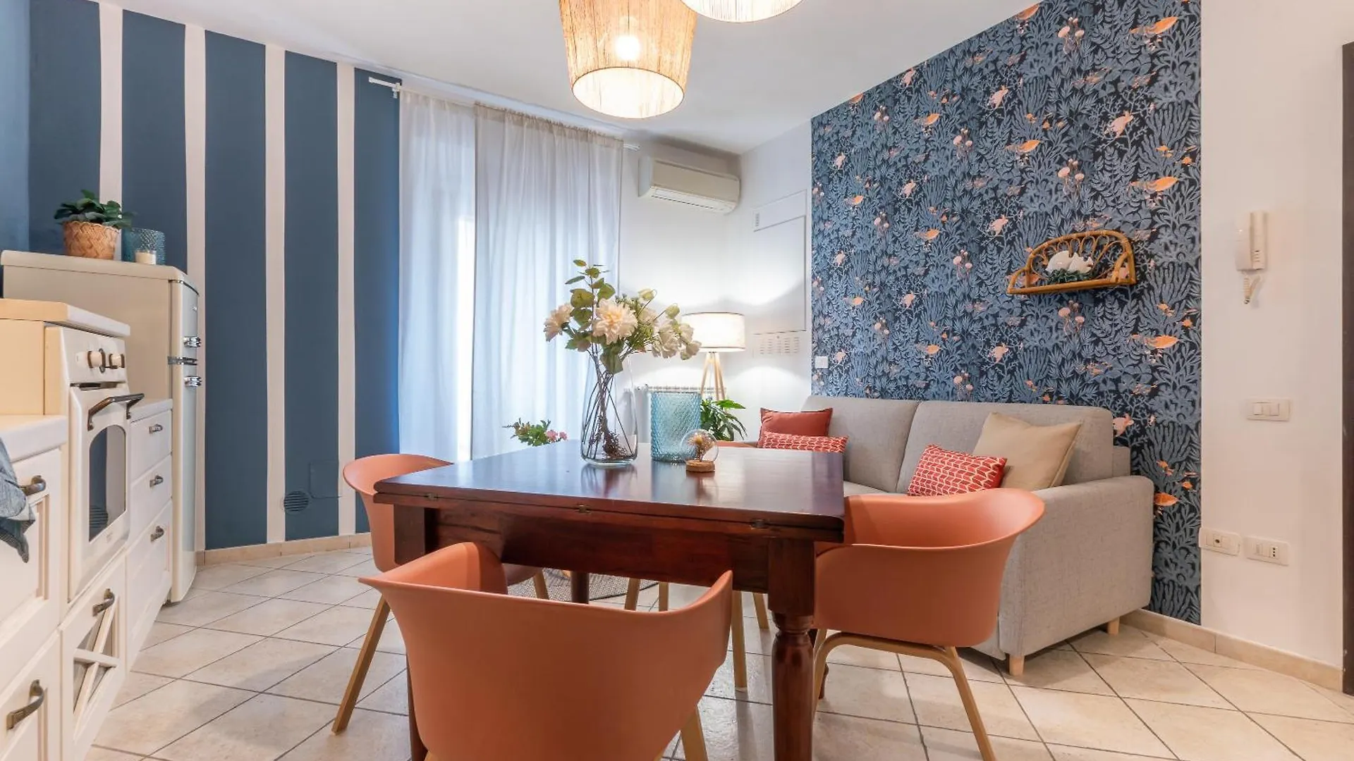 Coral Apartmeant - A Pochi Passi Dal Mare Piombino